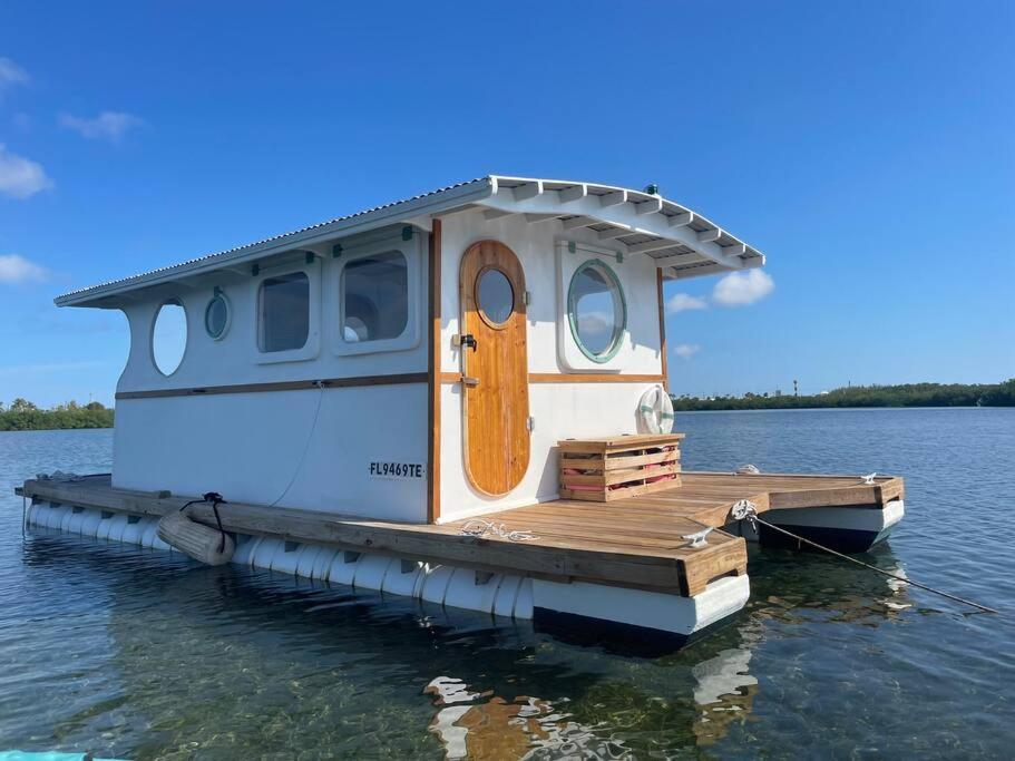 A Slice Of Paradise In The Florida Keys Кей Уест Екстериор снимка